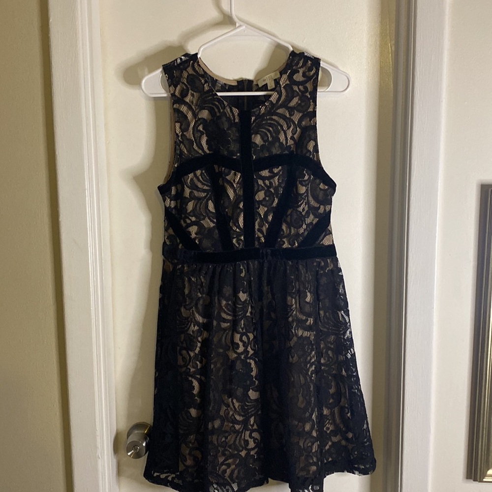 Black lace cocktail dress